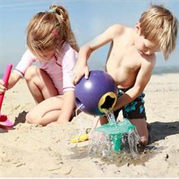 Zabawki do wody i piasku marki Quut 