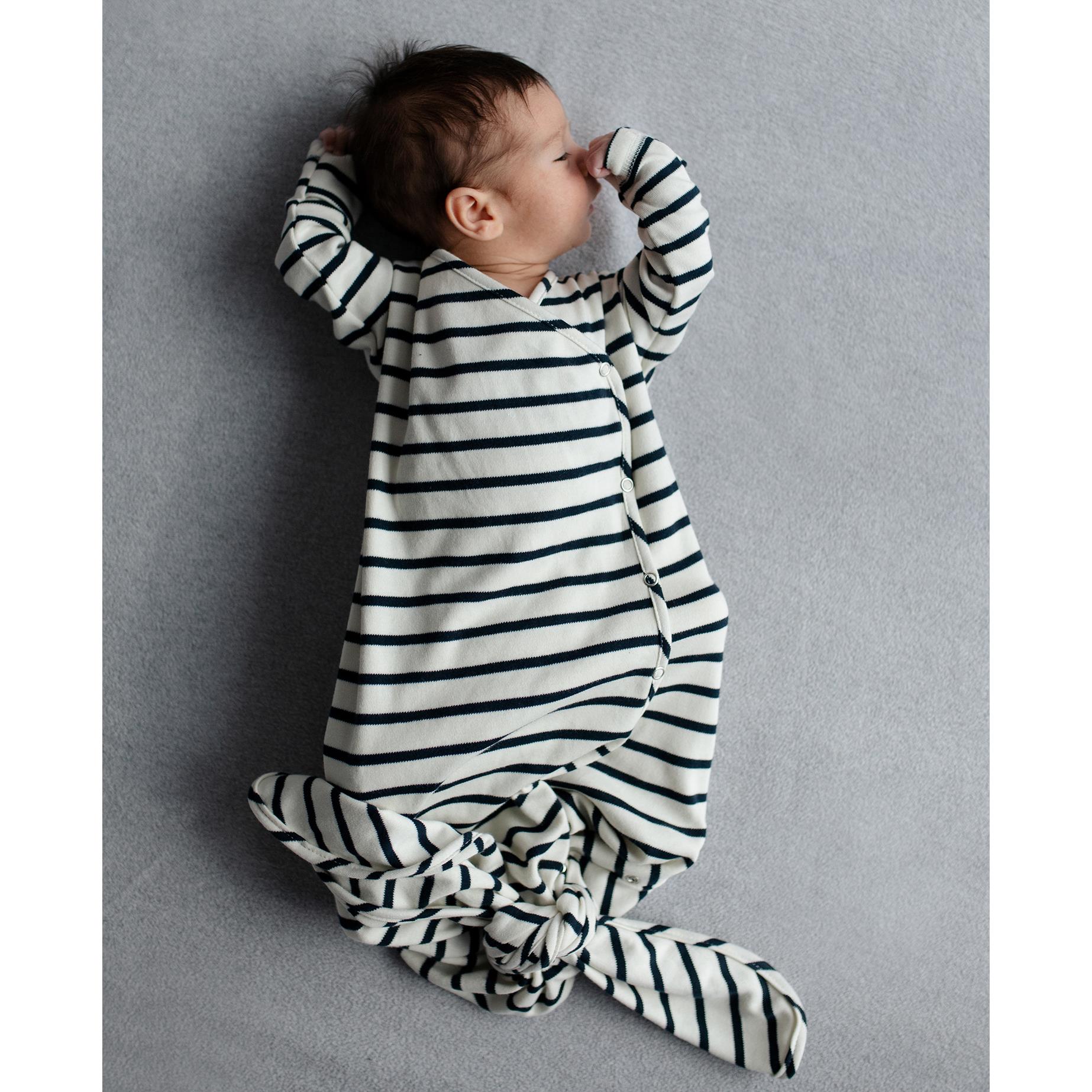 Organiczna piżamka dla niemowląt